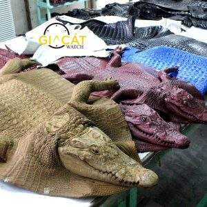 Da cá sấu thật