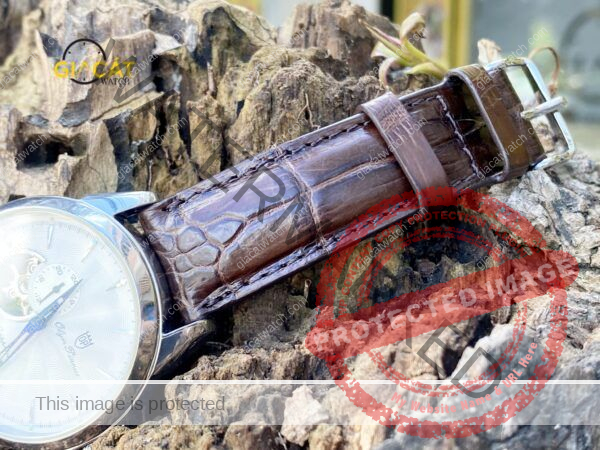 Đồng hồ Olym Pianus 990-08AM được trang bị sang dây da cá sấu thật đẳng cấp