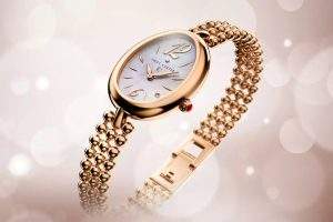 Đồng hồ Emily Carter của nước nào?