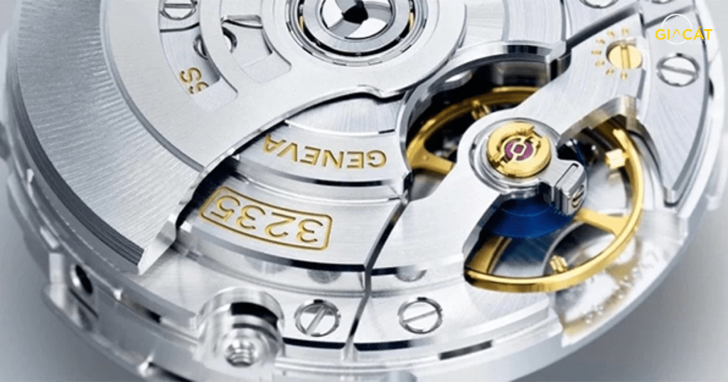 Bộ máy Rolex 3235: Độ chính xác và tiêu chuẩn Superlative Chronometer