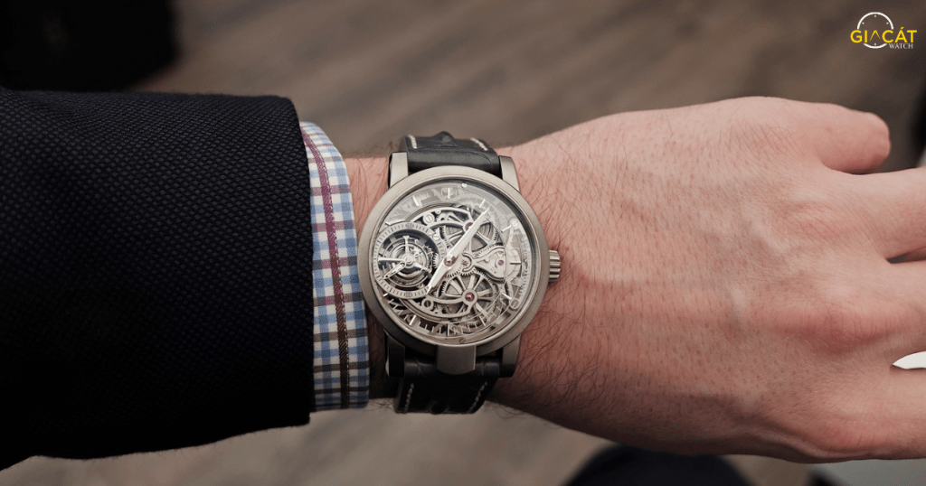 Lý do bạn nên chọn Arm-in-the-Air Watch