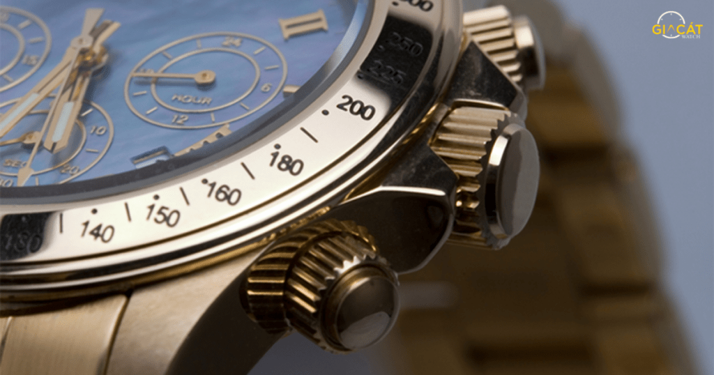 Cách hoạt động của Flyback Chronograph