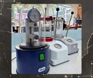 Trang bị máy kiểm tra chống nước hiện đại