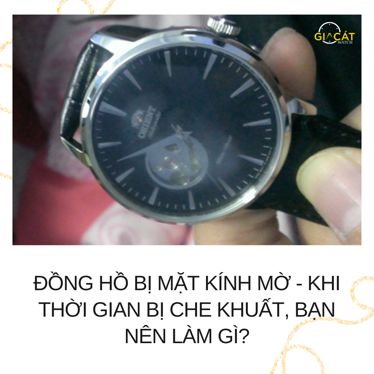 Đồng hồ bị mặt kính mờ