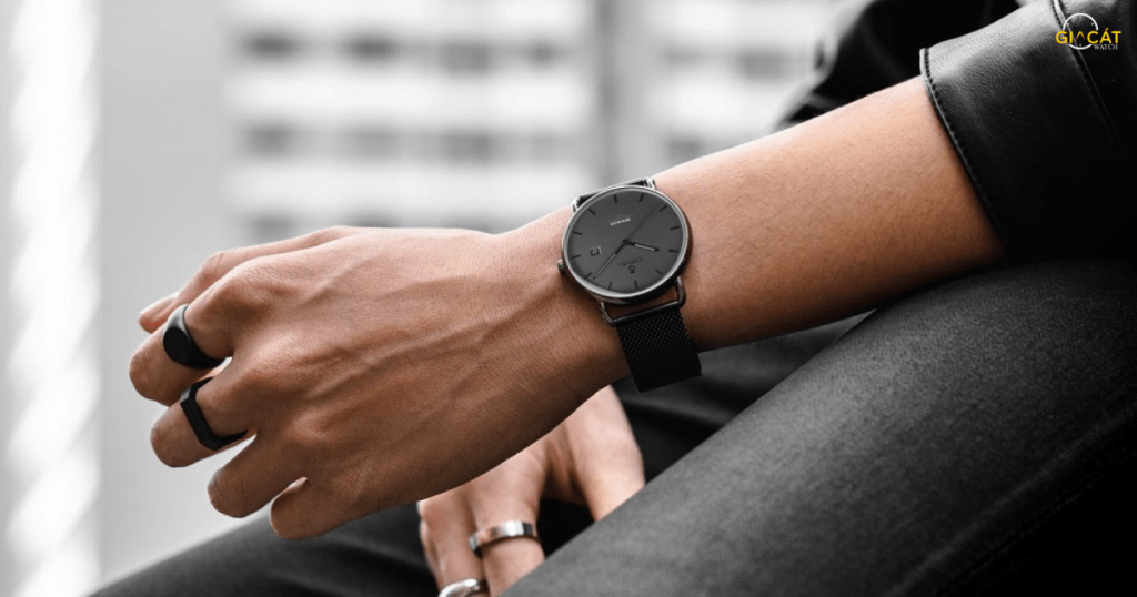 Lợi ích khi dán kính cường lực cho đồng hồ