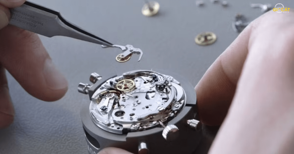 Dấu hiệu cho thấy đồng hồ cần bảo dưỡng sớm hơn định kỳ