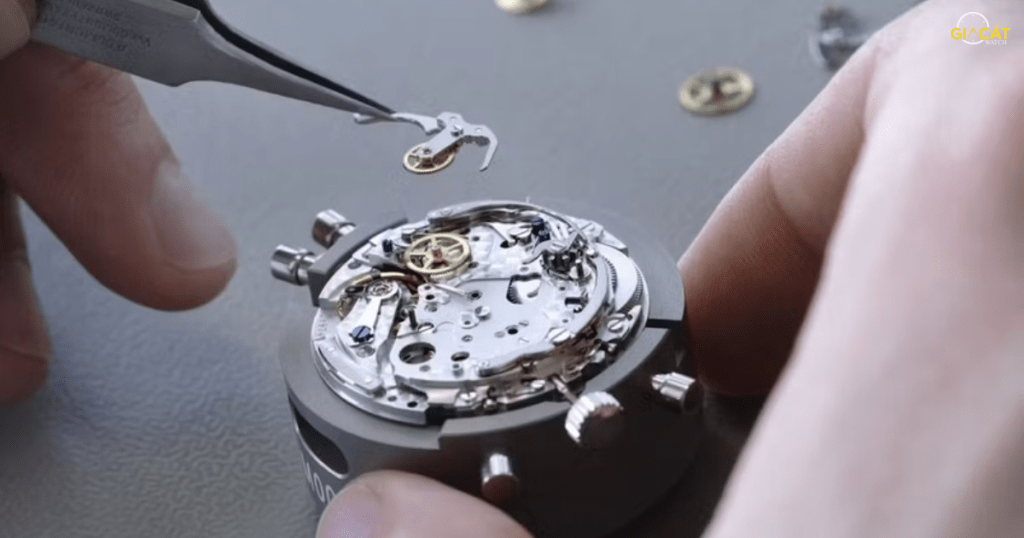 Cách Phòng Ngừa Và Bảo Dưỡng Đồng Hồ Bị Khô Dầu Hiệu Quả
