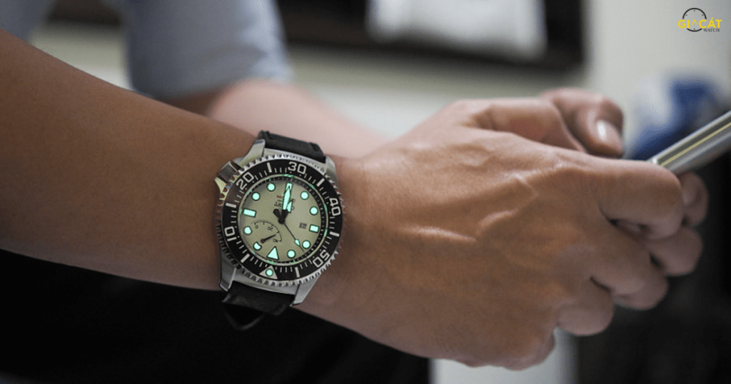 Rủi ro thường gặp khi đeo đồng hồ lúc chạy đường dài