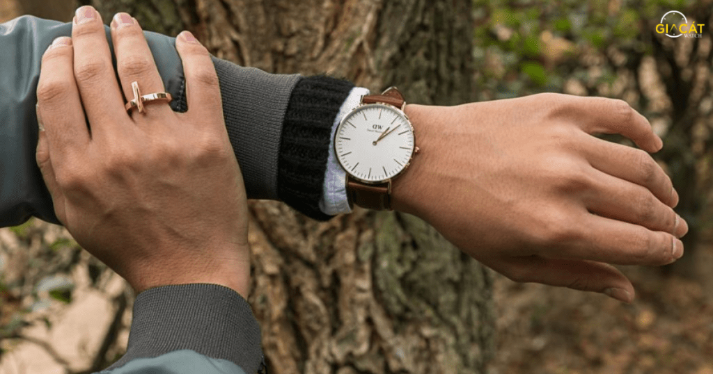 Cơ chế “lão hóa” tự nhiên của đồng hồ theo thời gian