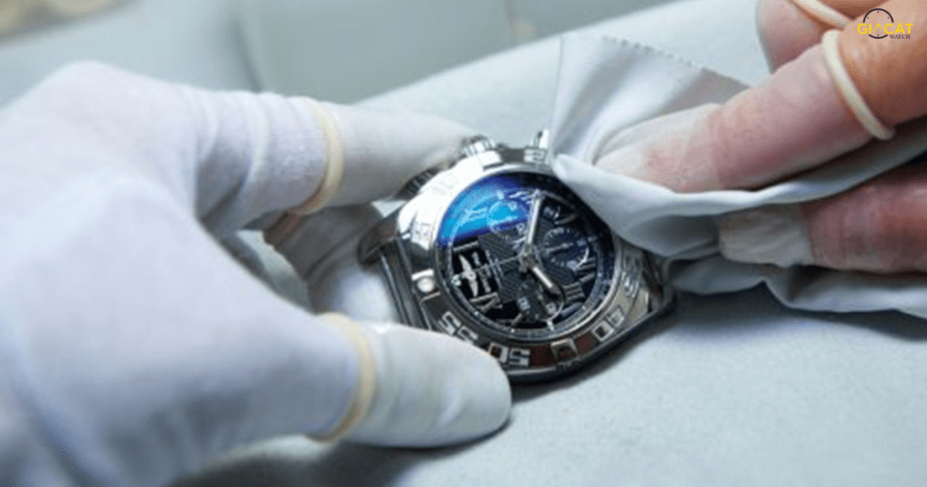 Khi nào không nên đánh bóng đồng hồ trước khi bán lại?