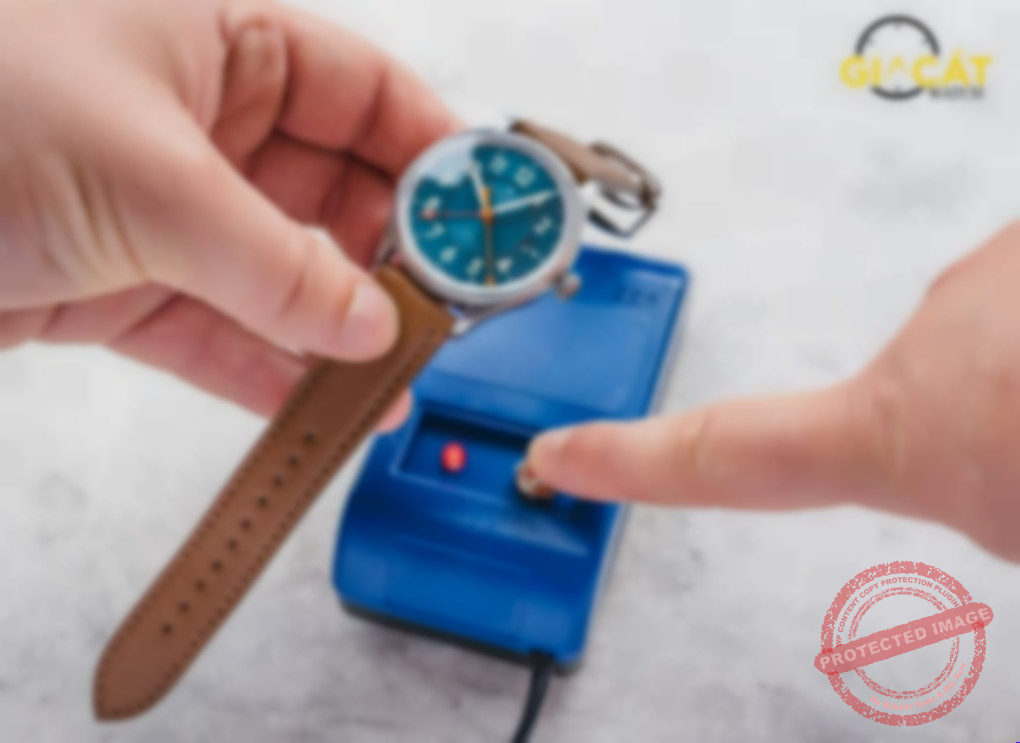 đồng hồ để gần bếp từ có sao không; bếp từ; từ trường ảnh hưởng đồng hồ; đồng hồ sợ từ trường;